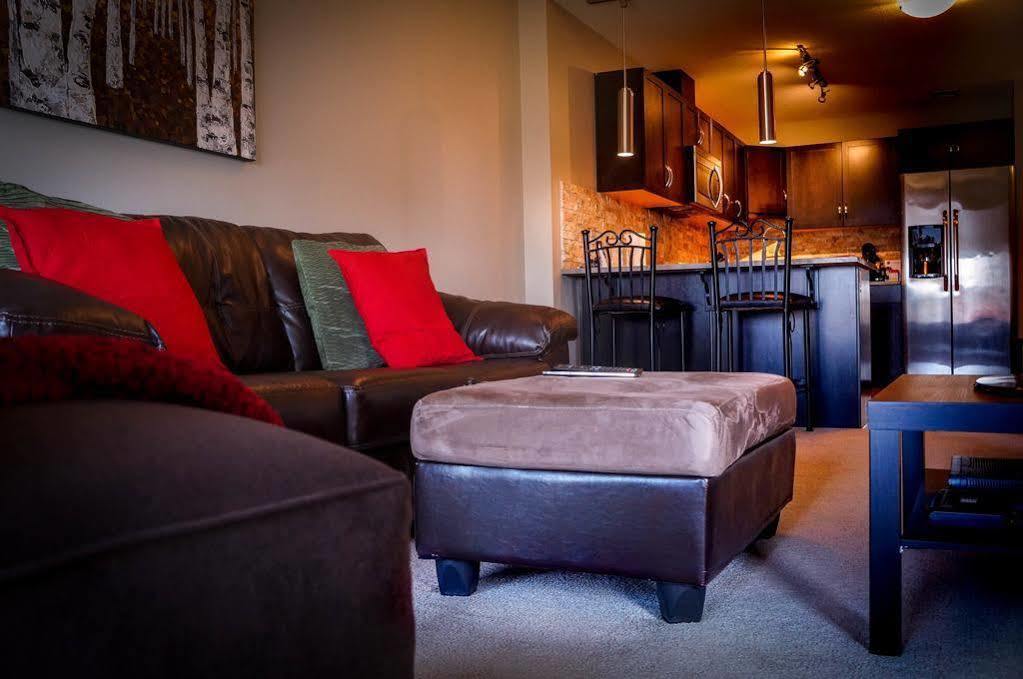 Executive Suites By Roseman - Alura YYC Eksteriør bilde