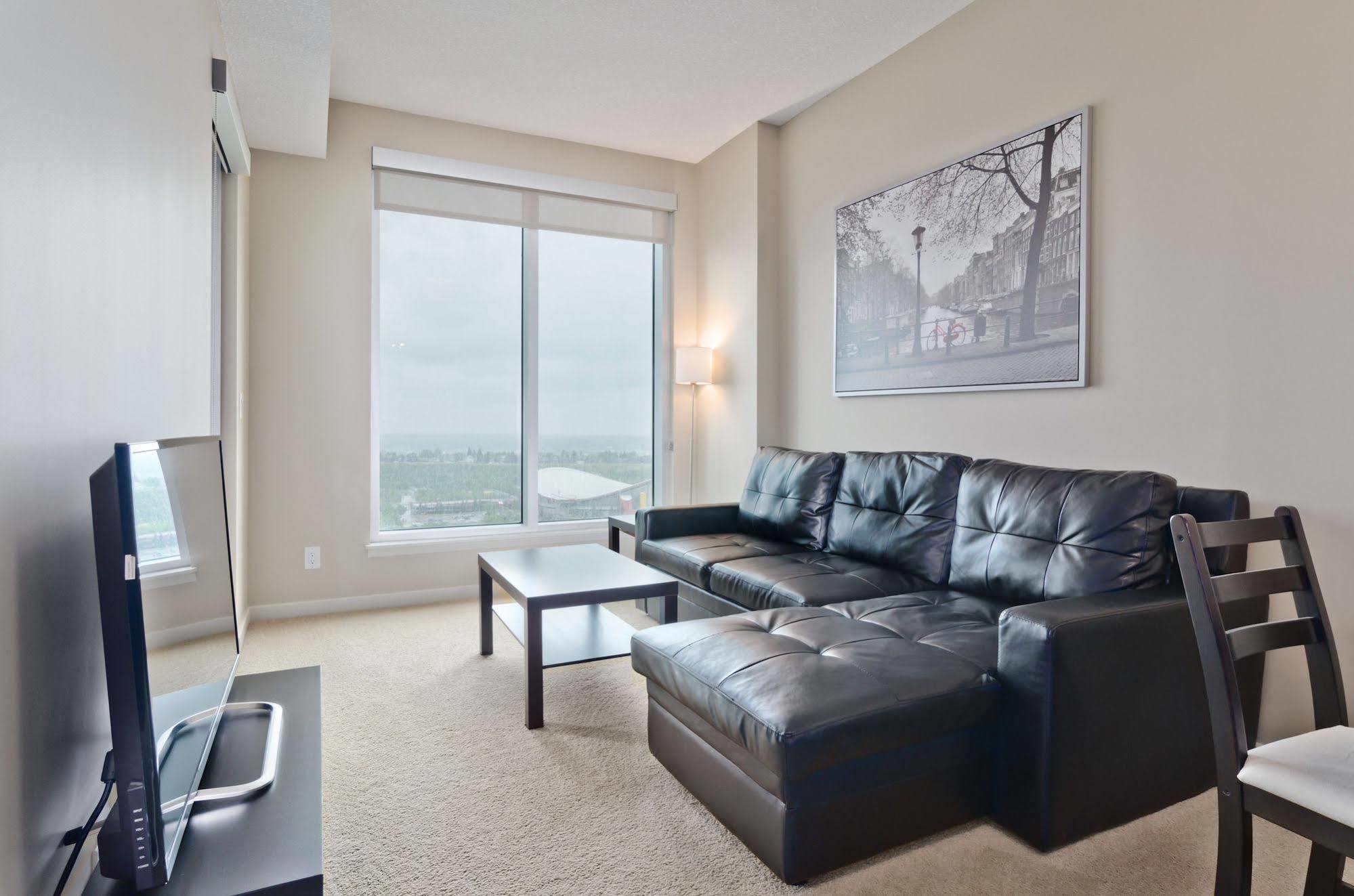 Executive Suites By Roseman - Alura YYC Eksteriør bilde